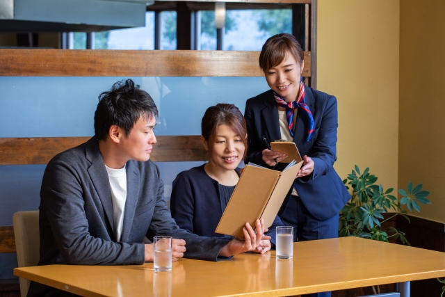 飲食店での外国人雇用